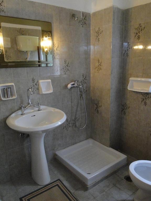 Paradise Inn Milatos Luaran gambar